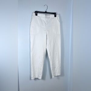 croft & barrow Womans Petite  Stretch White Chinos.  EXC